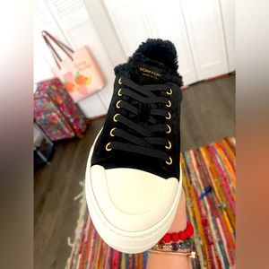 Tom Ford AUTHENTIC with tags sued leather shearling low top shoes